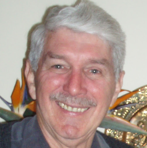 Robert Bracey Photo 15