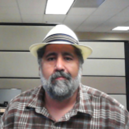 Edward Urrutia Photo 7