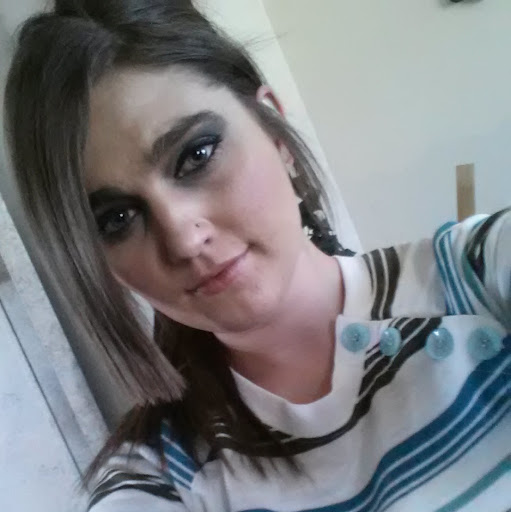 Jennifer Perrine Photo 31