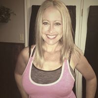 Carrie Elliott Photo 17
