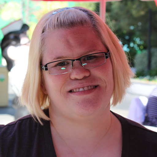 Angela Flanagan Photo 10