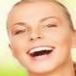 Emily Phillips Photo 6