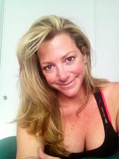 Jennifer Phillips Photo 16
