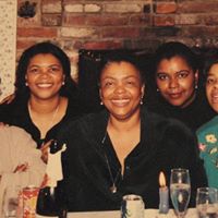 Faye Harris Photo 32