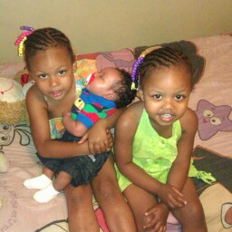 Lachelle Henderson Photo 3