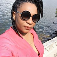 Michelle Malcolm Photo 35