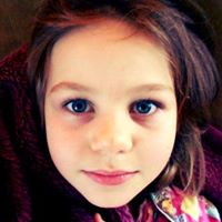 Rebecca Phelps Photo 33