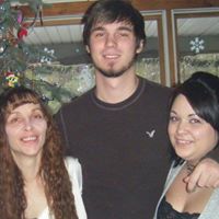 Kelly Aiken Photo 25