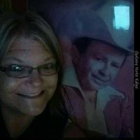Sandy Shannon Photo 28