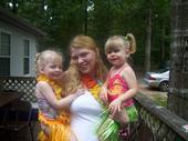 Samantha Robbins Photo 23