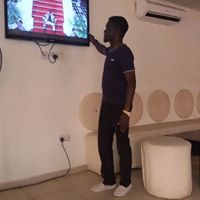 Timothy Daniels Photo 38