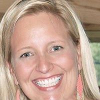 Elizabeth Denning Photo 3