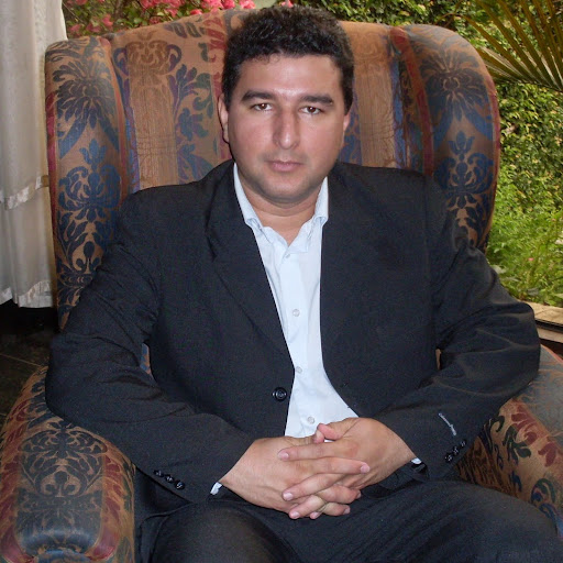 Manuel Ayala Photo 42
