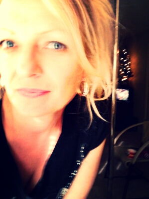 April Wyatt Photo 10