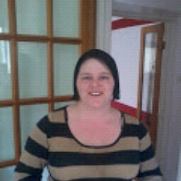 Julie Hough Photo 15