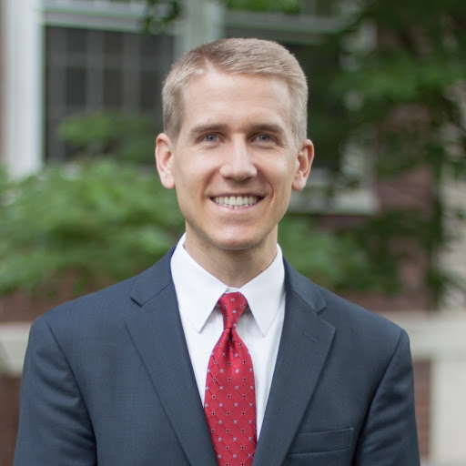 Ryan Hansen Photo 11