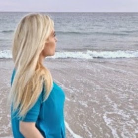 Kari Livingston Photo 3