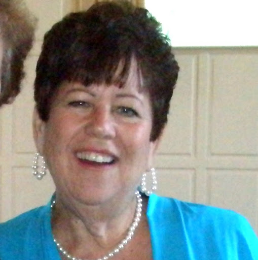 Diane Donohue Photo 24