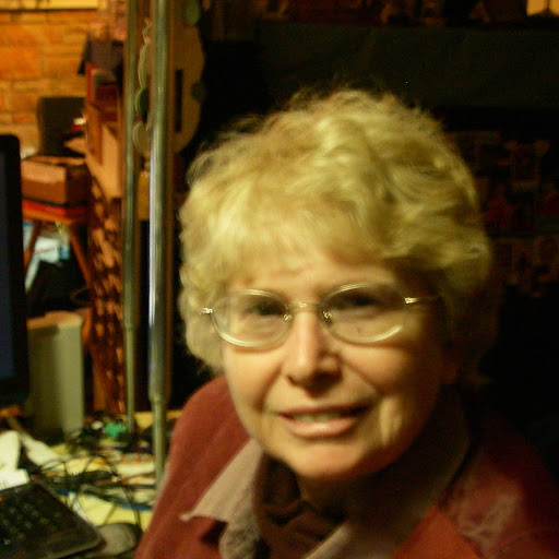 Kathy Moore Photo 16