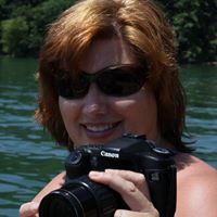 Michelle Huddleston Photo 17