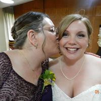 Renee Schultz Photo 25