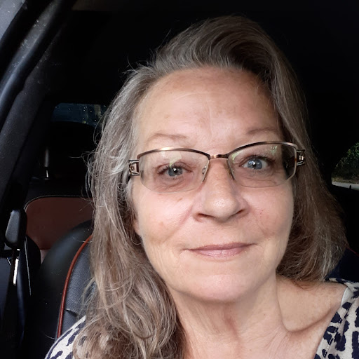 Kimberly Richards Photo 5