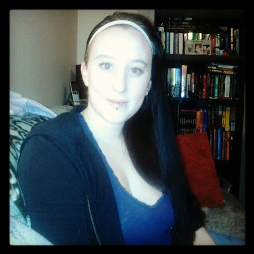 Rebecca Marshall Photo 12