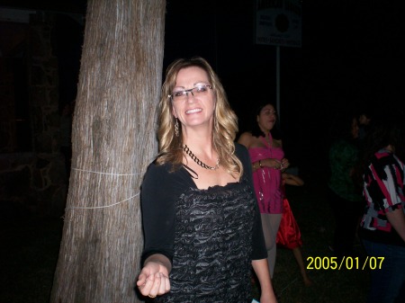 Angie Duncan Photo 28
