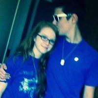 Elizabeth Dale Photo 19