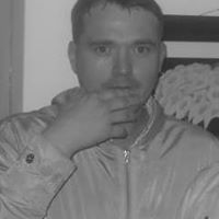 Jonathan May Photo 39