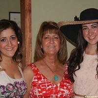 Julie Romero Photo 9