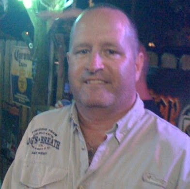 Robert Hyde Photo 43