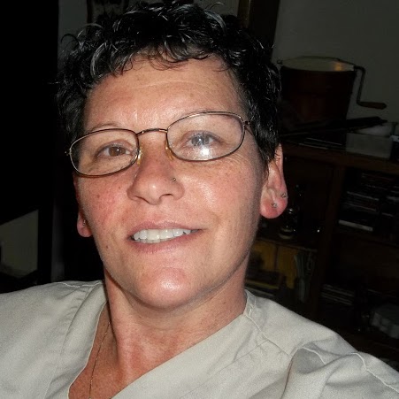 Julie Pinckney Photo 4