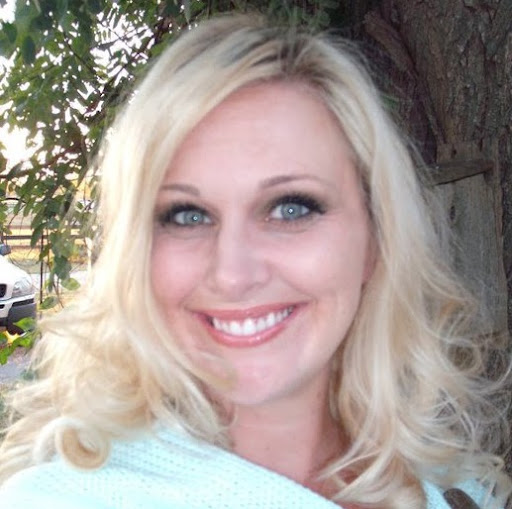 Angela Arnett Photo 26