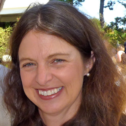 Jennifer Matthews Photo 40