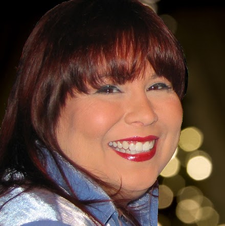 Michelle Molinari Photo 4
