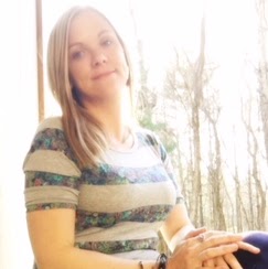 Jennifer Marlow Photo 38