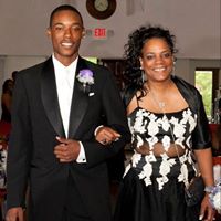 Sharon Keyes Photo 13