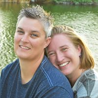 Michelle Dennis Photo 44