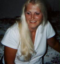 Theresa Daniels Photo 29
