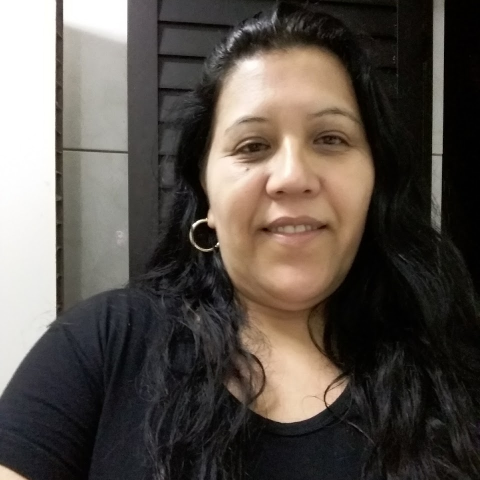 Denise Souza Photo 18