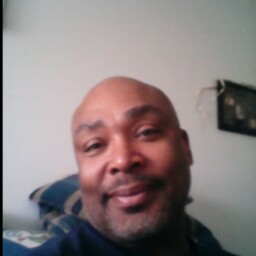 Russell Davis Photo 53