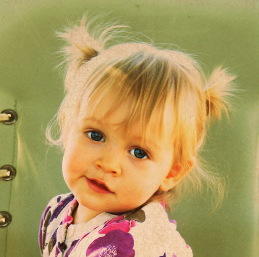 Suzanne Kirk Photo 14