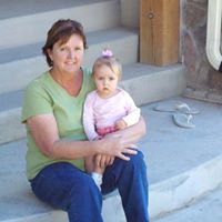 Kathryn Warren Photo 47