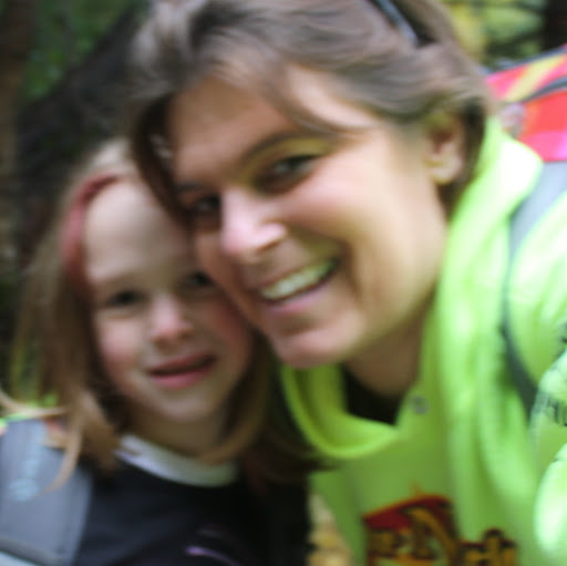 Christie Holmes Photo 10