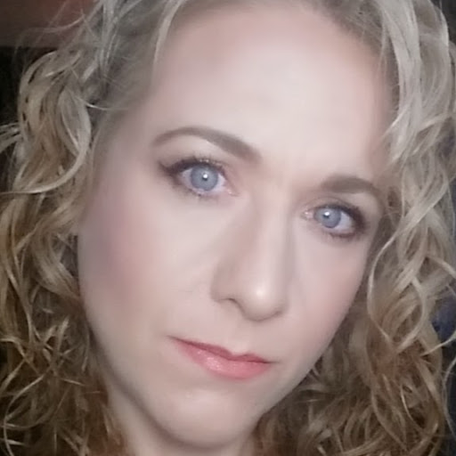 Ellen O'Connor Photo 13