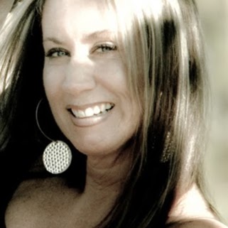 Jennifer Singleton Photo 29