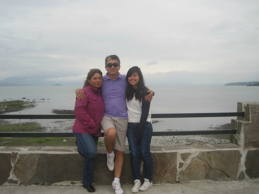 Erika Gomez Photo 31