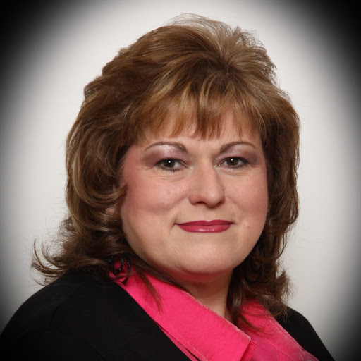 Tammie Henderson Photo 26