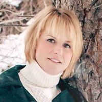 Erin Thomas Photo 22